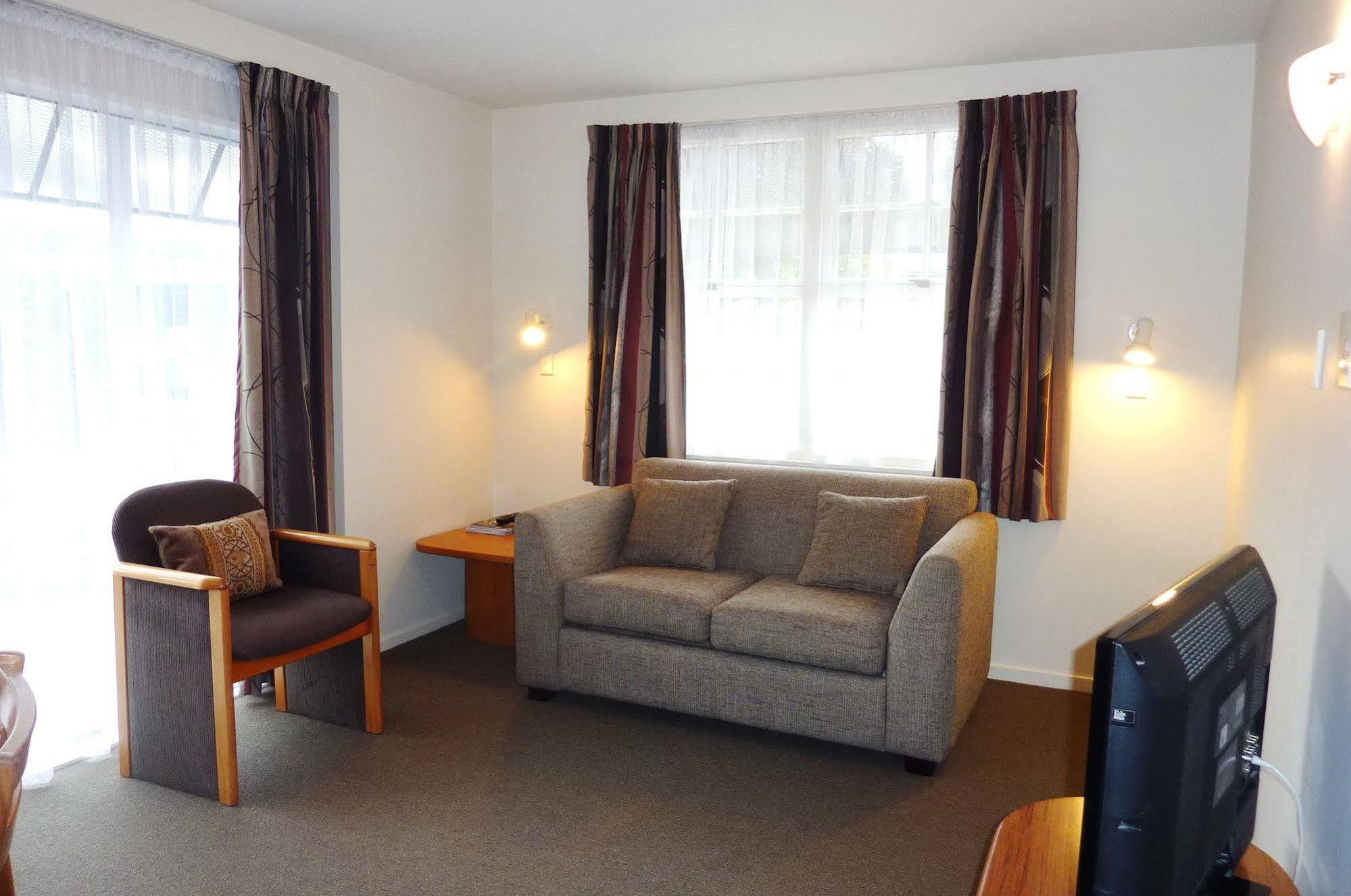 Colonial Inn Motel Christchurch Kültér fotó